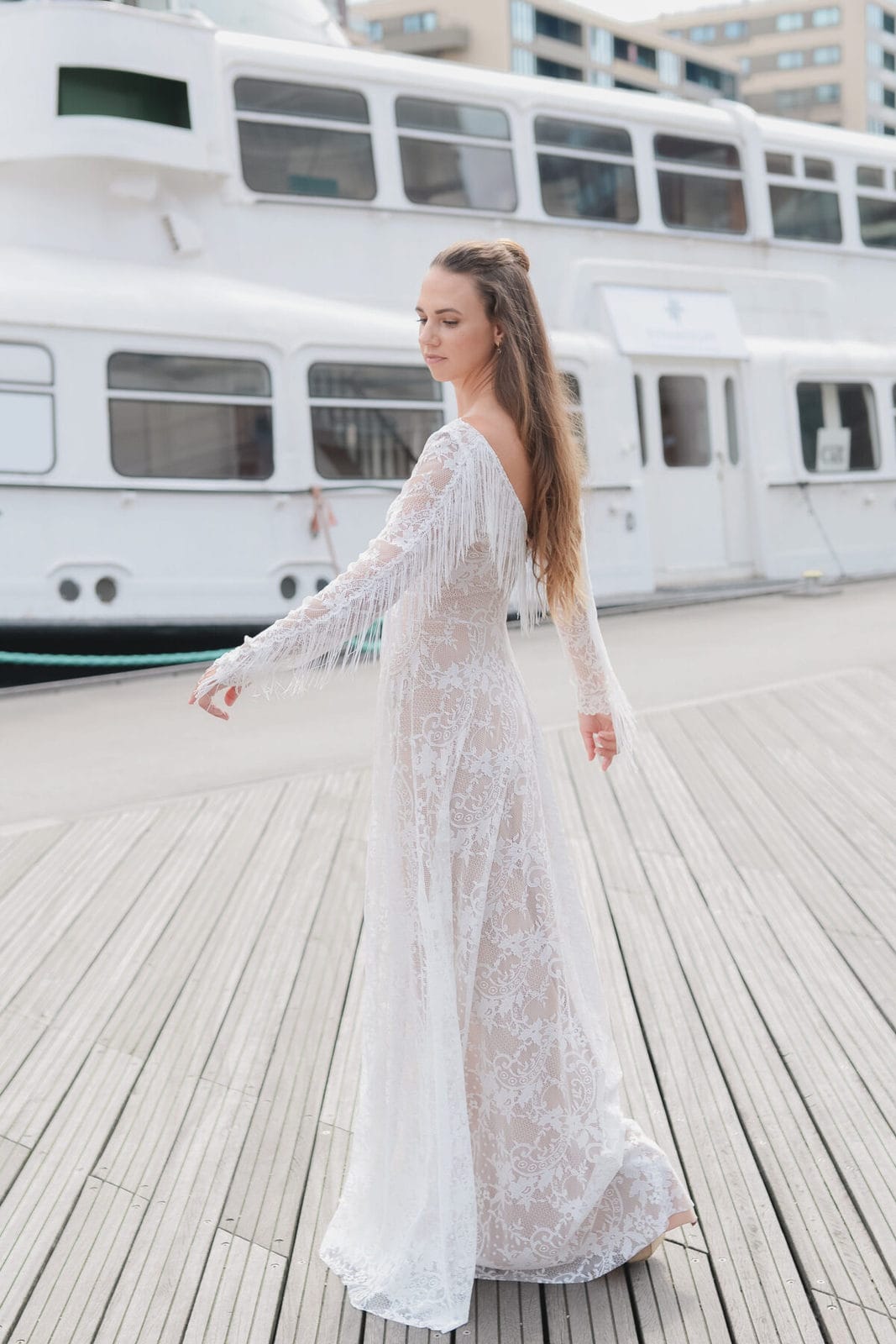 Juniper-Brautkleid-Blanchelle-Anma-Koy-Photography-Weddista-03 Juniper von Blanchelle: Maßgeschneidertes Brautkleid