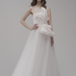 Oriana von Otilia Brailoiu - Maßgeschneidertes Brautkleid