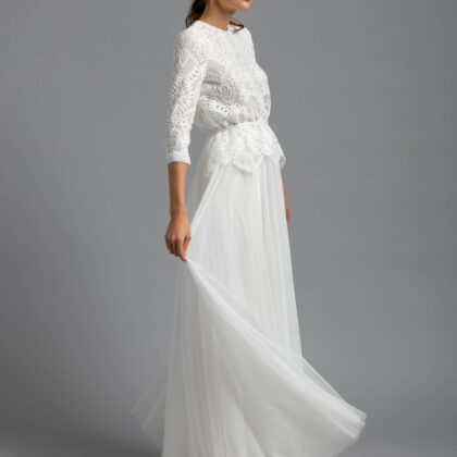 Alexandra von One&Only: Maßgeschneidertes Brautkleid von Weddista